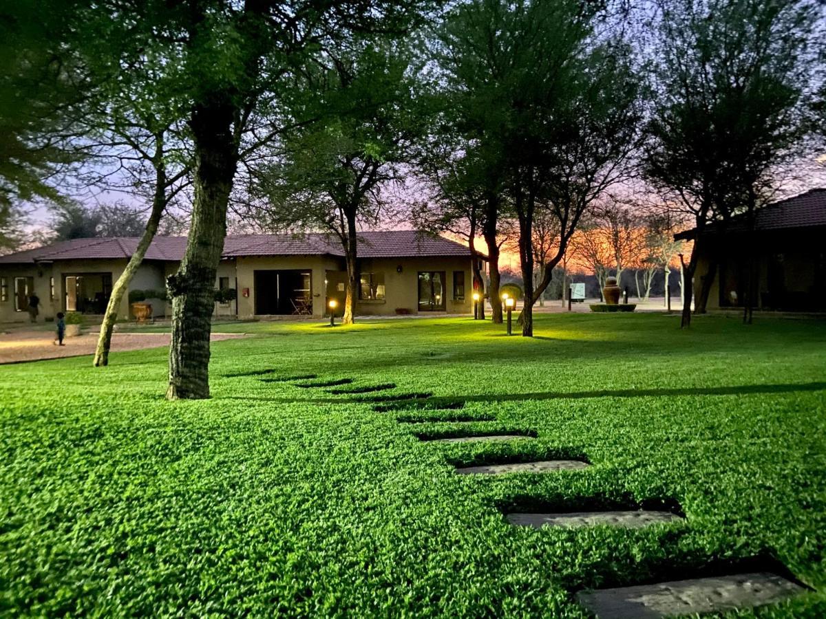 Rip Van Winkel Guest House Lephalale Dış mekan fotoğraf