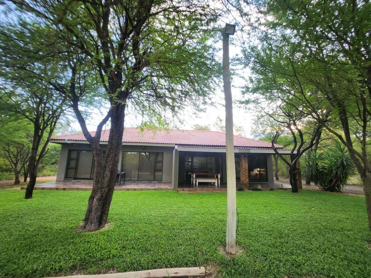 Rip Van Winkel Guest House Lephalale Dış mekan fotoğraf