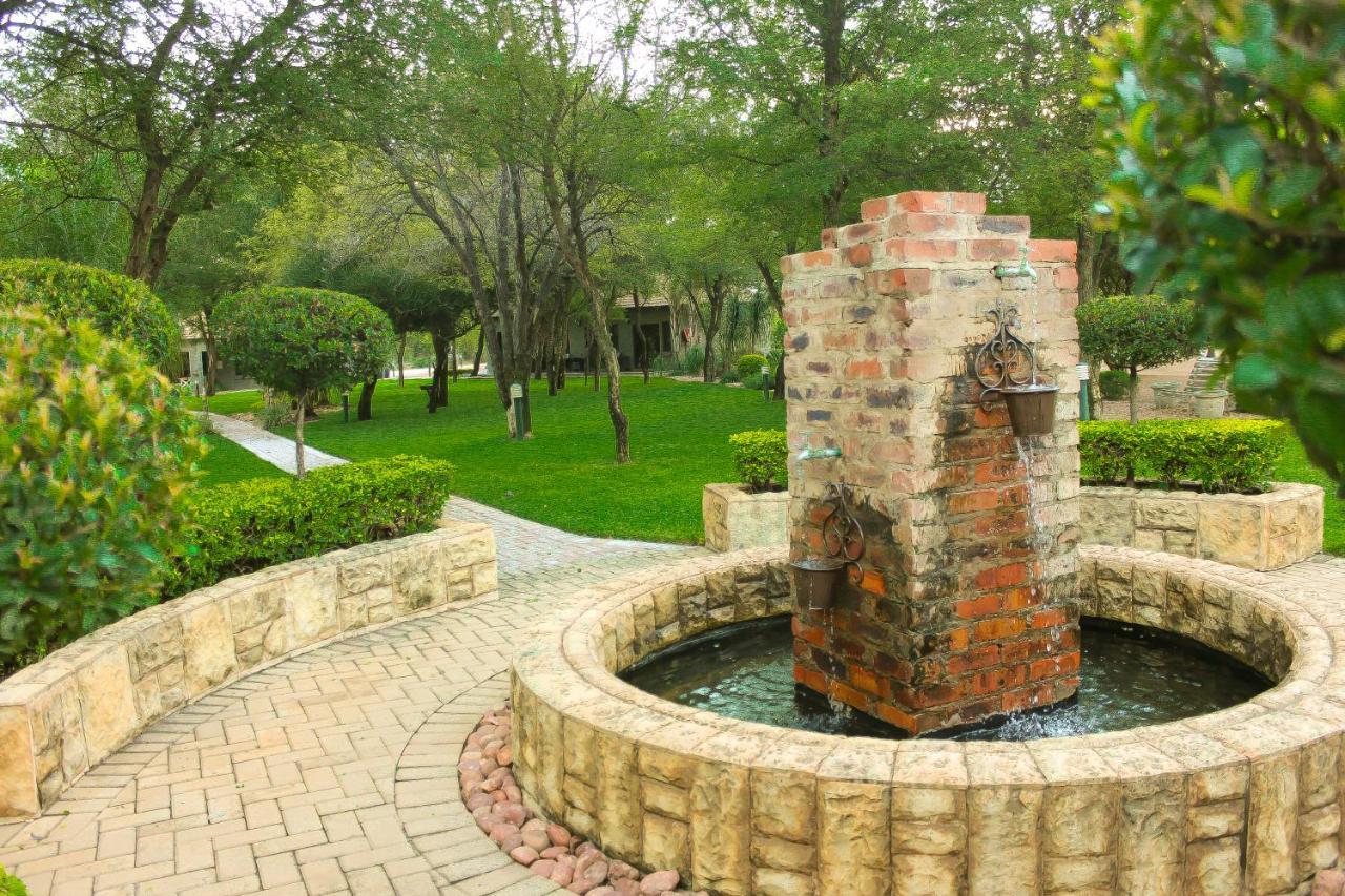 Rip Van Winkel Guest House Lephalale Dış mekan fotoğraf