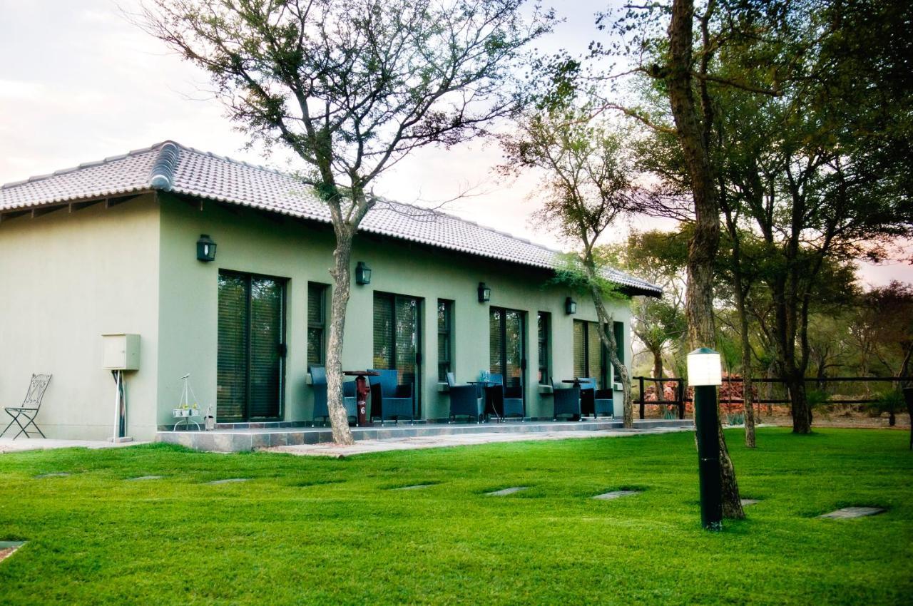 Rip Van Winkel Guest House Lephalale Dış mekan fotoğraf